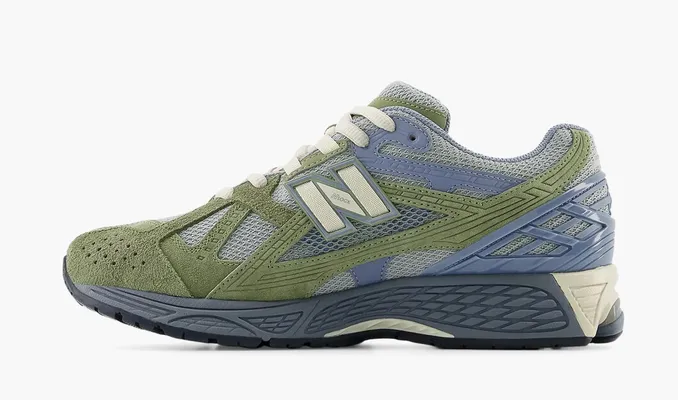Кроссовки New Balance 1906U «Slate Grey Dark Olivine» зеленый