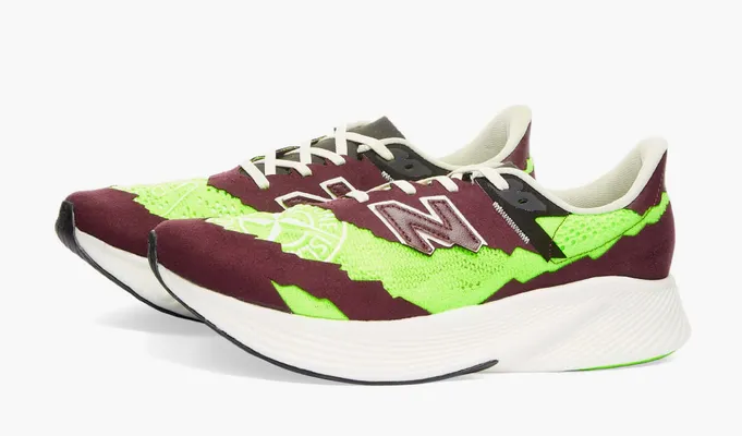 Кроссовки New Balance FuelCell RC Elite v2 x Stone Island x Tokyo Design Studio «Energy Lime» бордовый