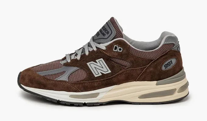 Кроссовки New Balance 991v2 Made in England «Pinecone» коричневый