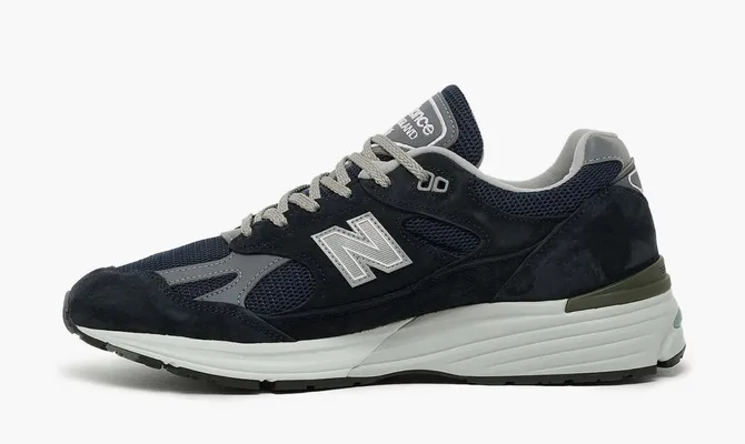 Кроссовки New Balance 991v2 Made in England «Dark Navy» синий