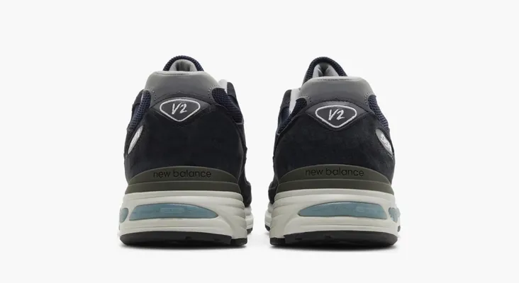 Кроссовки New Balance 991v2 Made in England «Dark Navy» синий