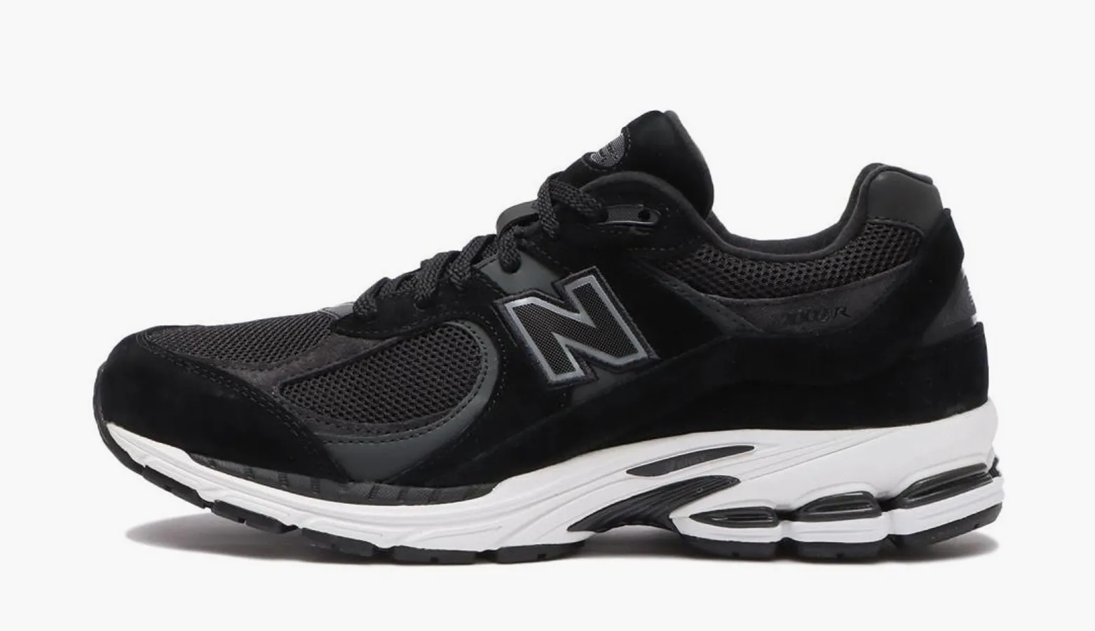 New Balance 2002R «Black Gunmetal»