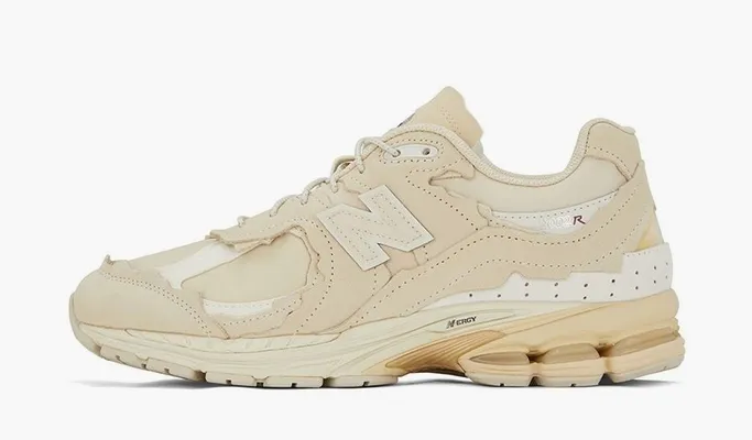 Кроссовки New Balance 2002R «Protection Pack - Sandstone» кремовый