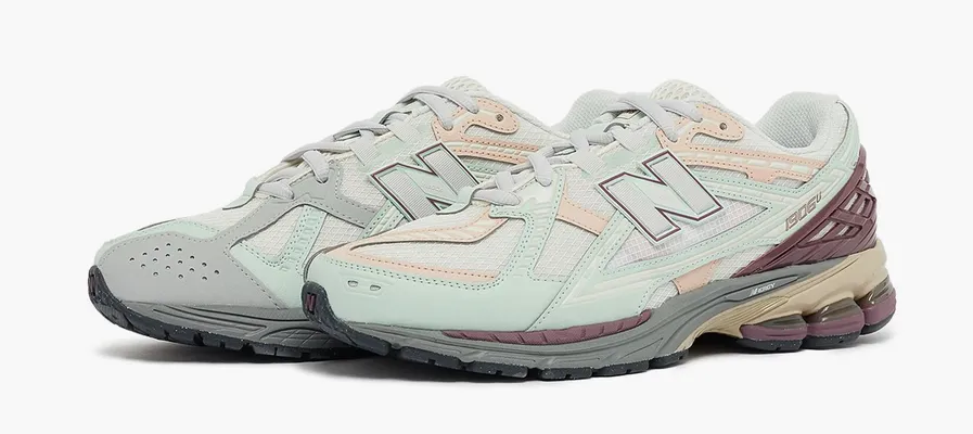 Кроссовки New Balance 1906U «Clay Ash» зеленый