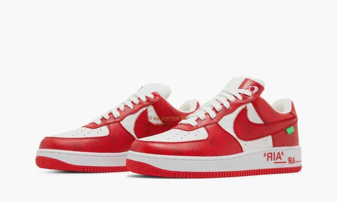 Кроссовки Louis Vuitton x Air Force 1 Low «White Comet Red» красный