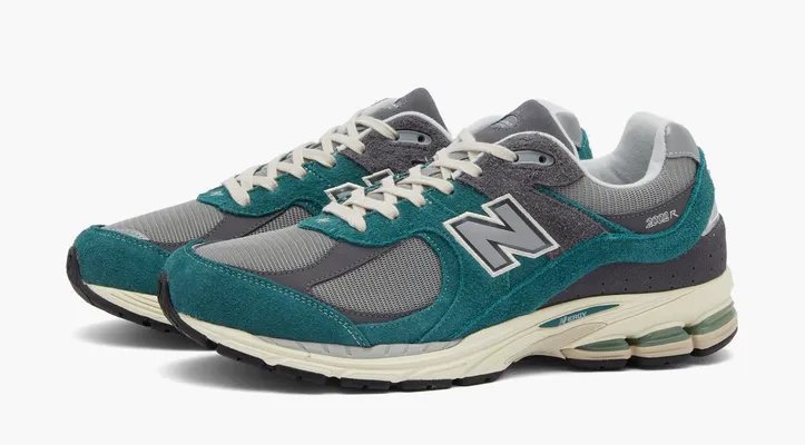 Кроссовки New Balance 2002R «New Spruce Magnet» зеленый