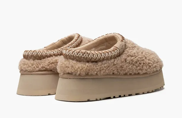 Обувь UGG Tazz Maxi Curly WMNS 'Sand' бежевый