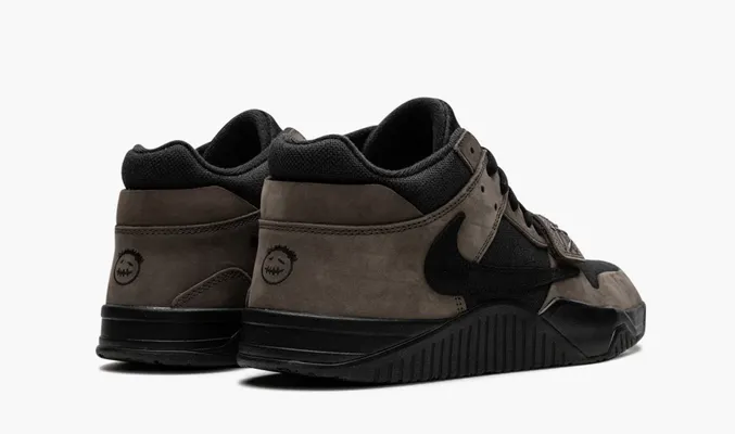 Кроссовки Air Jordan x Travis Scott Jumpman Jack TR «Dark Mocha» коричневый
