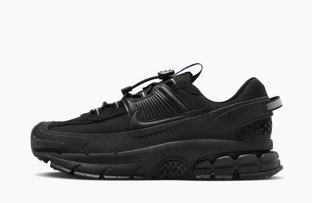 Кроссовки Nike Zoom Vomero Roam WMNS «Black» черный