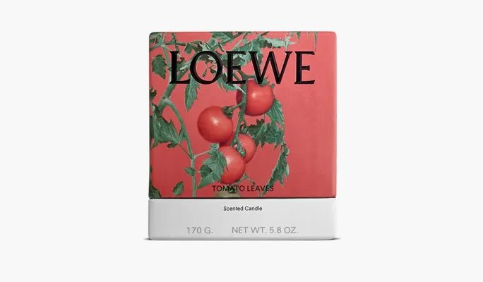 Парфюмерия Loewe Small Scented Candle «Tomato Leaves» красный