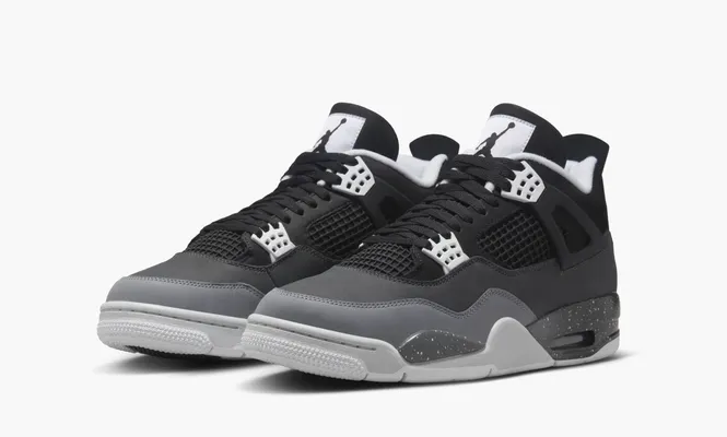 Кроссовки Air Jordan 4 Retro «Fear» 2024 черный