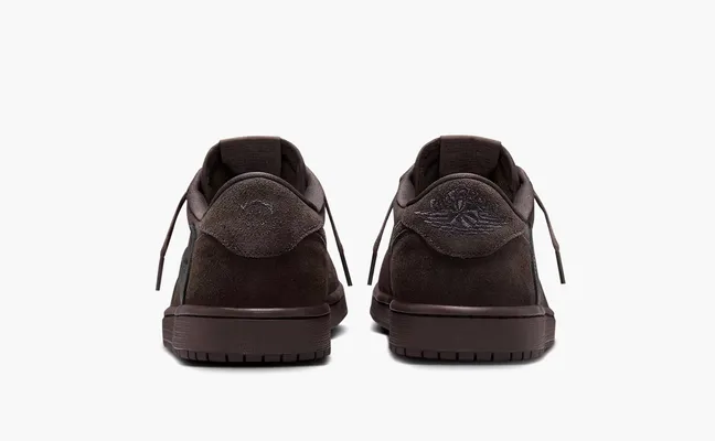 Кроссовки Travis Scott x Air Jordan 1 Retro Low OG SP «Velvet Brown» коричневый