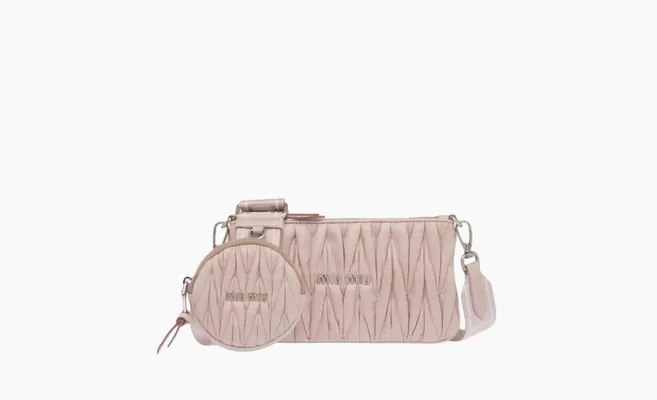 Аксессуары Miu Miu Dusty Pink Matelassé Multi-Pochette Crossbody «Rose Red» розовый