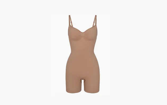 Одежда Skims like Body shaping clothing with abdominal lifting and hip shaping «Ochre/SIENNA» коричневый