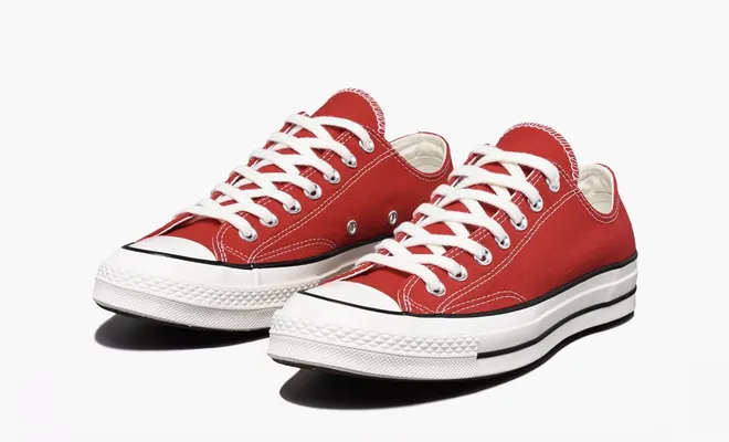 Кроссовки Converse Chuck Taylor All Star 70 Vintage Canvas «Enamel Red» красный