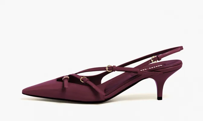 Обувь Miu Miu Patent Leather Slingbacks With Buckles «Crimson» бордовый