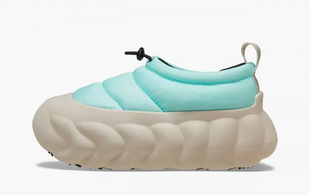  Crocs Overpuff Shorty «Aquamarine Multi» golubye