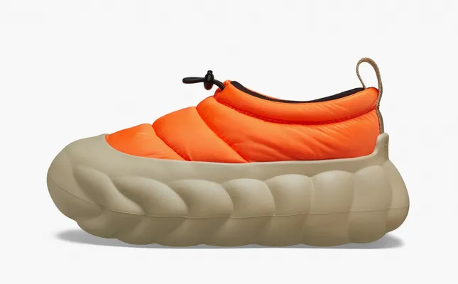  Crocs Overpuff Shorty «Shocking Orange/Multi» oranzhevye
