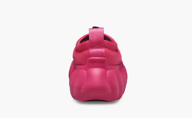  Crocs Overpuff Shorty «Dragon Fruit» rozovye