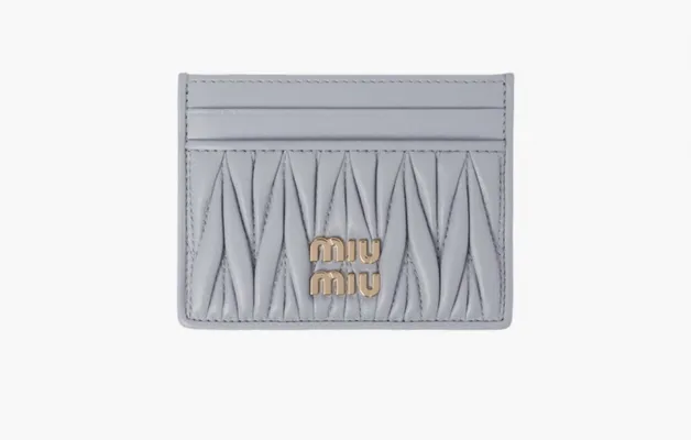  Miu Miu Matelassé Nappa Leather Card Holder «Pearl Gray» serye