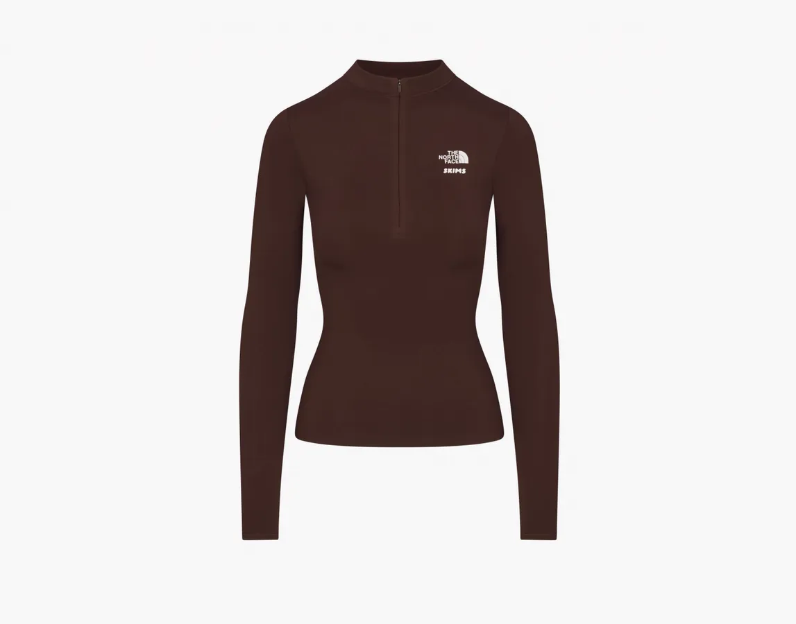 The North Face x SKIMS Refina Long Sleeve Top «Cocoa»