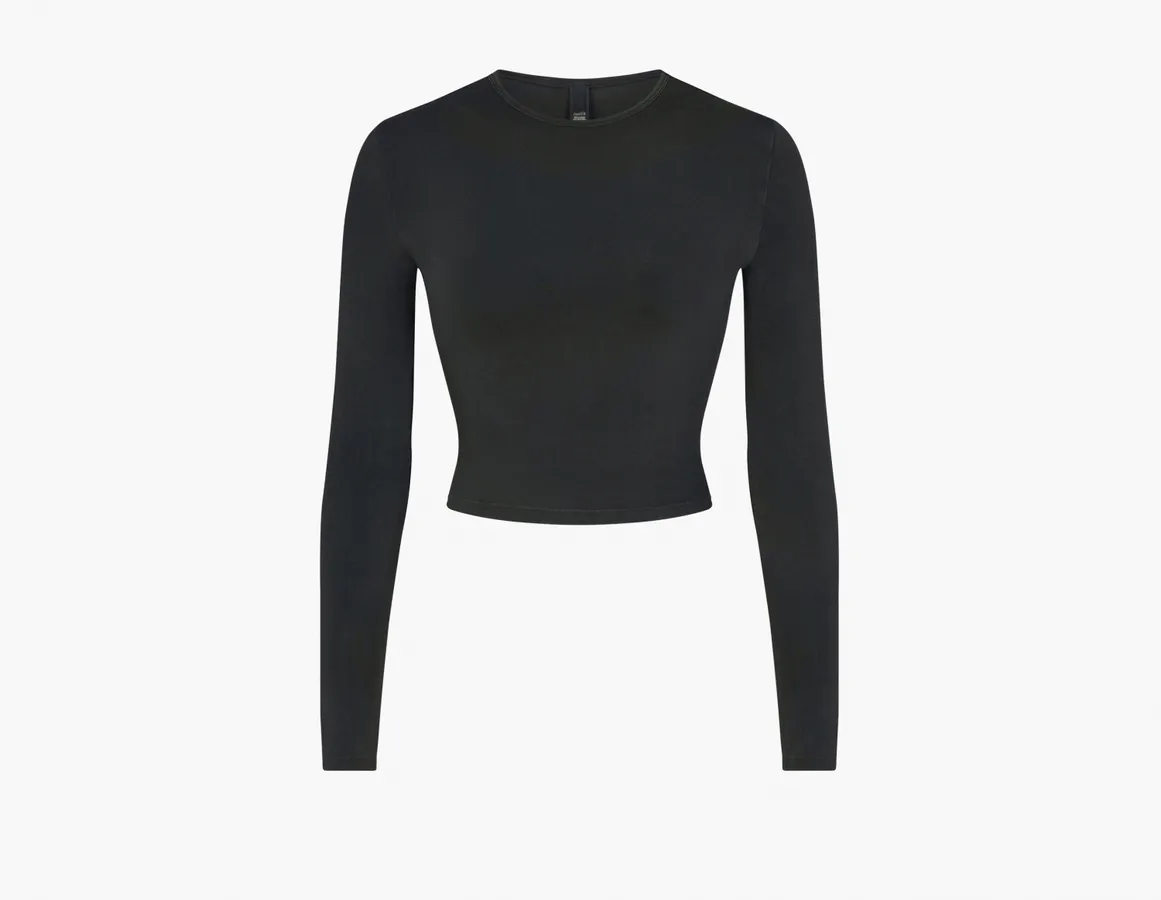 Skims New Vintage Cropped Long Sleeve T-Shirt «Washed Onyx»