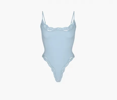 Одежда Skims Fits Everybody Lace Cami Bodysuit «Denim» lightBlue