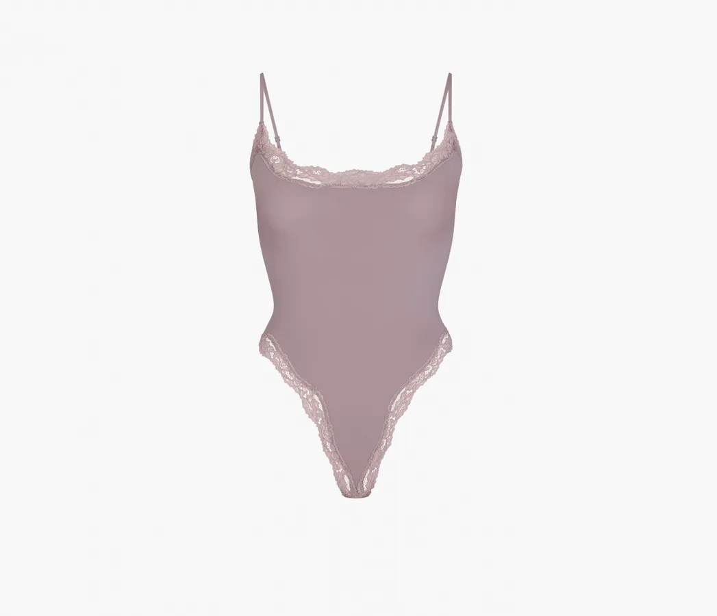 Skims Fits Everybody Lace Cami Bodysuit «Zinc»