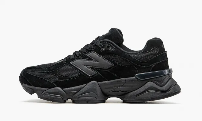 Кроссовки New Balance 9060 «Triple Black Suede» chyernye