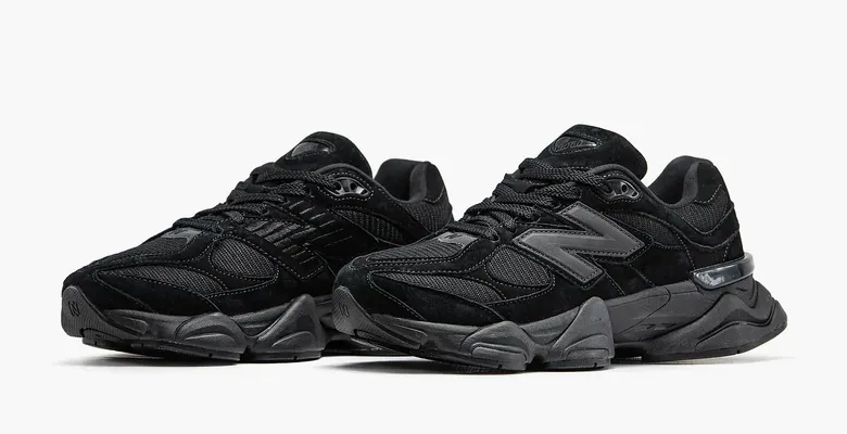 Кроссовки New Balance 9060 «Triple Black Suede» chyernye