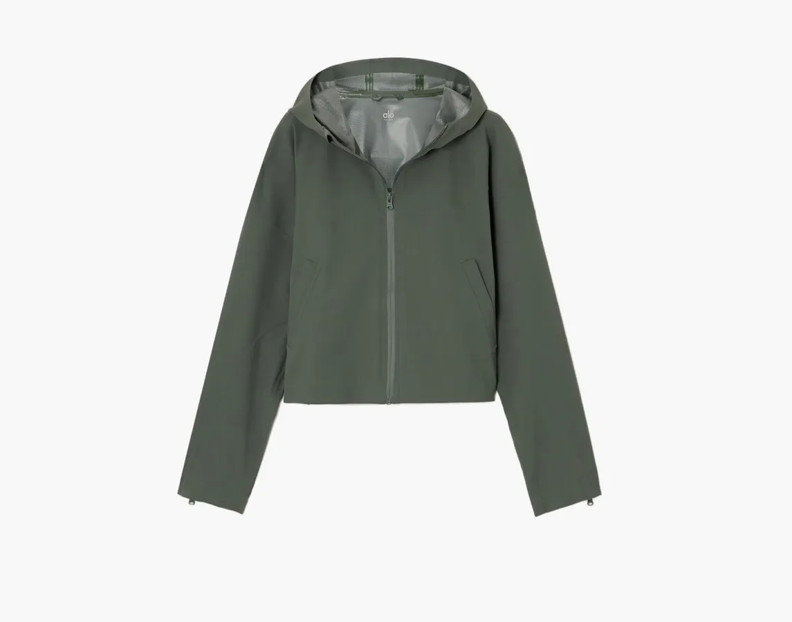 Alo Yoga Rain Or Shine Jacket «Dark Cactus»