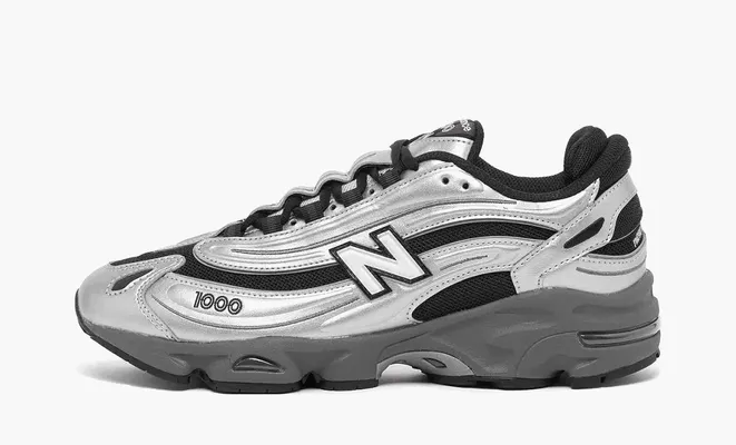  New Balance 1000 «Silver Metallic Black» serebryanyy