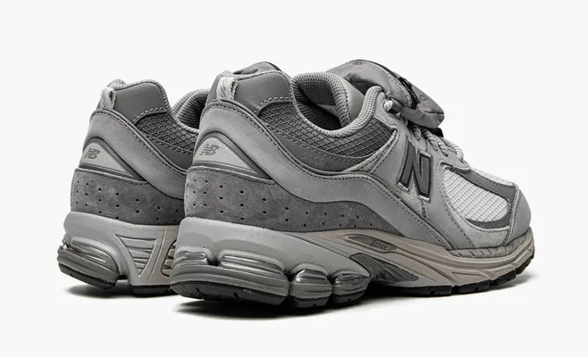 Кроссовки New Balance 2002R «Pouch - Summer Fog» serye