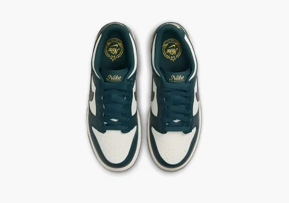 Кроссовки Nike Dunk Low GS «Deep Jungle» zelyenye