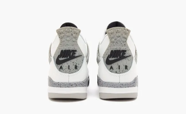 Кроссовки Air Jordan 4 Retro OG «White Cement» 2025 belye