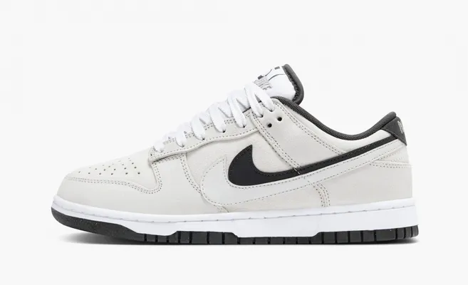 Кроссовки Nike Dunk Low SE WMNS «Double Swoosh - Photon Dust» serye