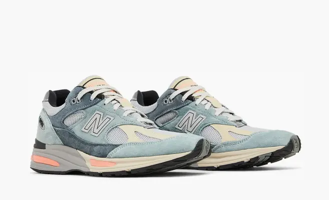  New Balance 991v2 Made in England «Silver Blue Turbulence» sinie