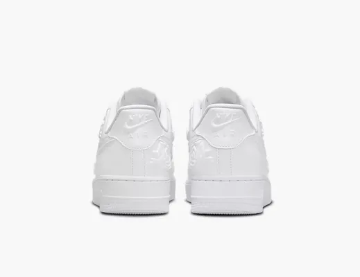 Кроссовки Nike Air Force 1 WMNS '07 «White Roses» belye