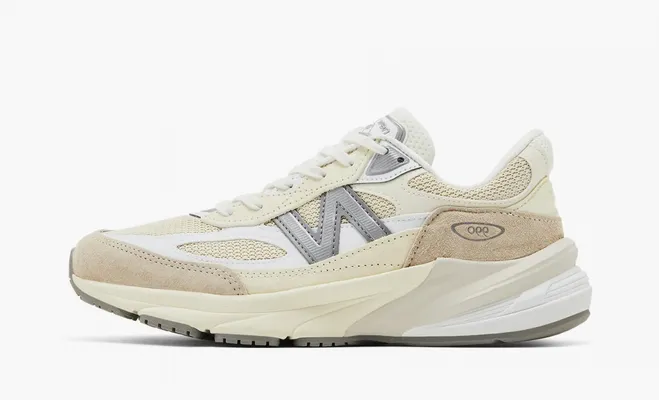 Кроссовки New Balance 990v6 x Teddy Santis Made in USA «Mindful Grey» kremovye