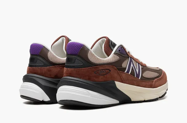 Кроссовки New Balance 990v6 Made in USA «Rich Oak Cosmic Grape» korichnevye