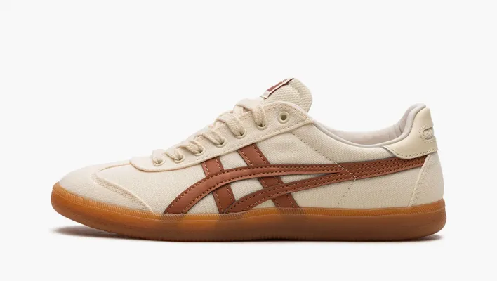  Asics Onitsuka Tiger Tokuten «Cream Caramel» kremovye
