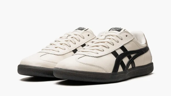  Asics Onitsuka Tiger Tokuten «White Black Gold» belye