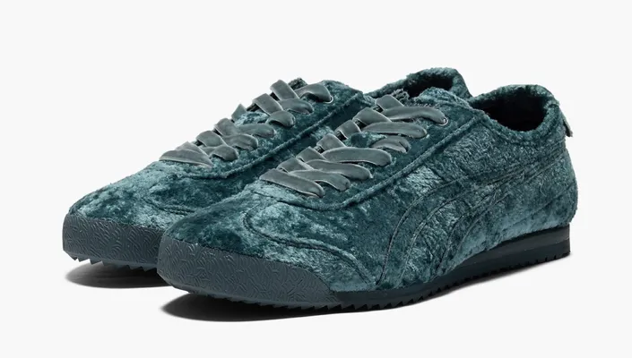  Asics Onitsuka Tiger Mexico 66 «Velvet» golubye