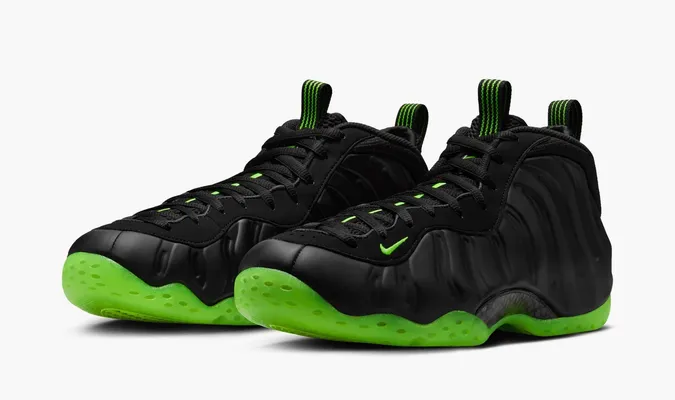 Кроссовки Nike Air Foamposite One «Black Volt» черный