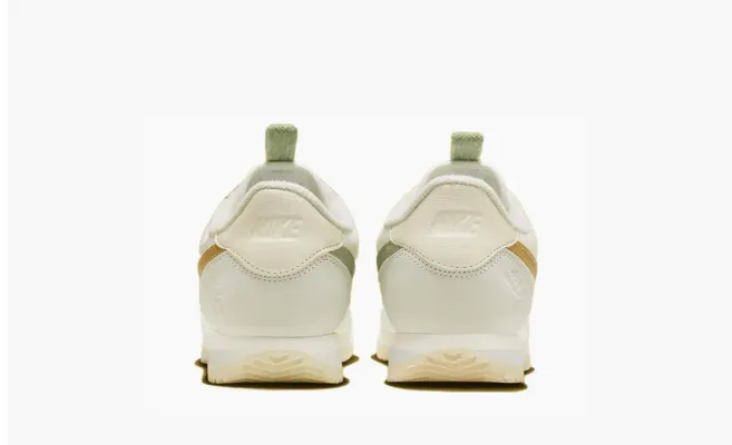 Кроссовки Nike Cortez WMNS «Wildflowers» kremovye