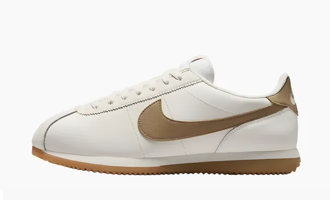 Кроссовки Nike Cortez «Sail Parachute Beige» kremovye