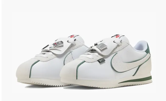 Кроссовки Nike Cortez WMNS «All Petals United» belye