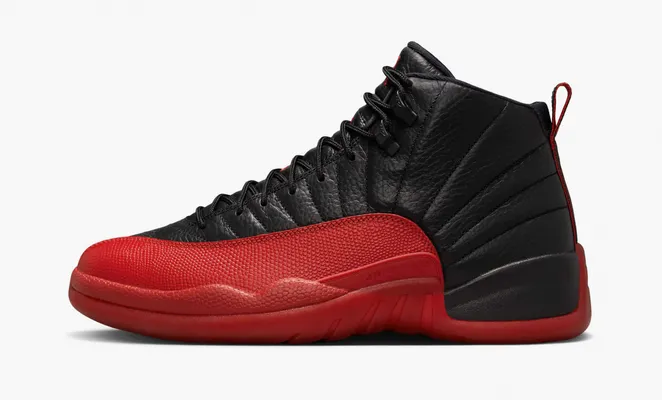 Кроссовки Air Jordan 12 Retro «Flu Game» 2025 chyernye
