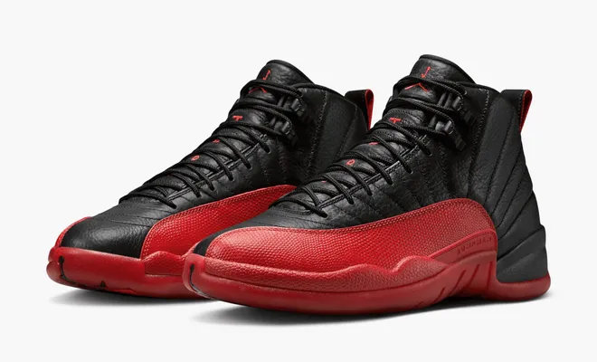 Кроссовки Air Jordan 12 Retro «Flu Game» 2025 chyernye