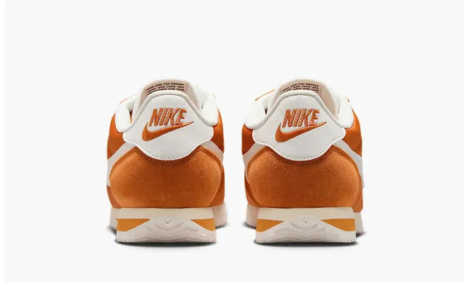 Кроссовки Nike Cortez TXT «Monarch Muslin Sail» oranzhevye